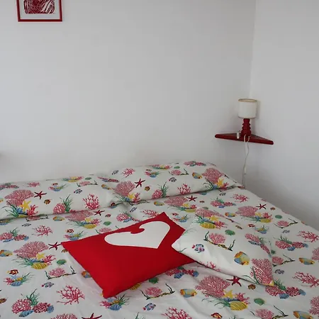 Bilo Camerino A Marcelli アパート